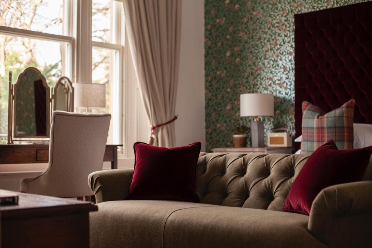 The Roseate Edinburgh - Small Luxury Hotels Of The World Eksteriør billede A sofa