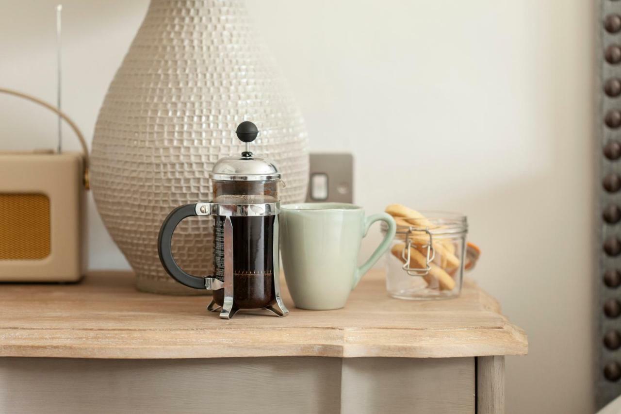 The Roseate Edinburgh - Small Luxury Hotels Of The World Eksteriør billede A French press